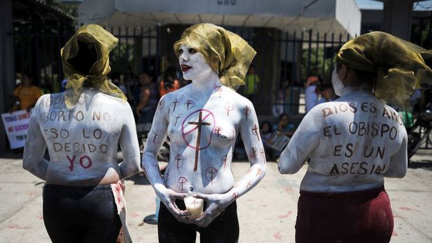 В Сальвадоре хотят отменить полный запрет на аборты